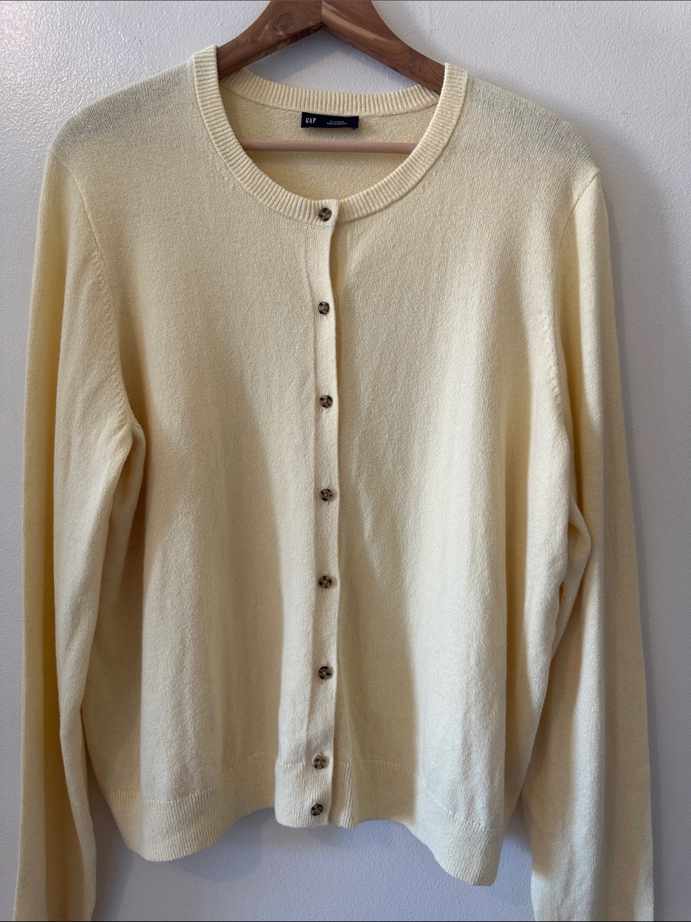 GAP Pale Yellow Cardigan - Size XL - Picture 7 of 11